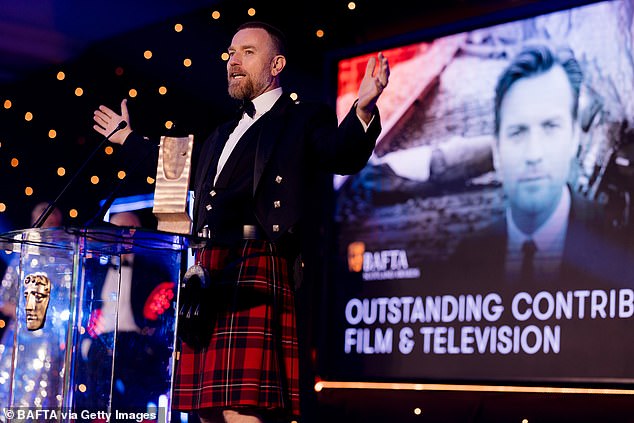 The actor, 54, was awarded the outstanding contribution award from Bafta Scotland at the DoubleTree by Hilton ceremony