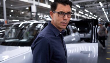 EV maker Rivian gives CEO a Musk-style pay package worth up to $4.6 billion