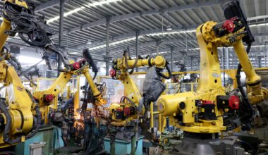 China's factory activity slows down in October, missing expectations, private surve shows