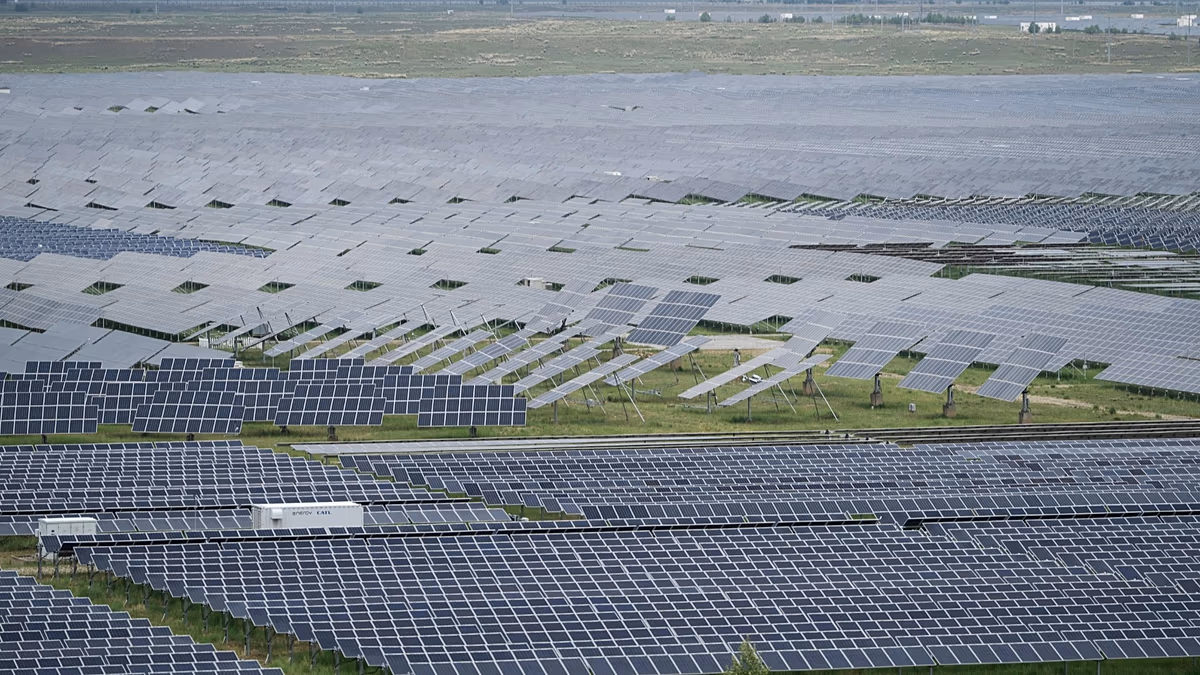 Have China’s carbon emissions peaked? New analysis shows they haven’t risen in 18 months