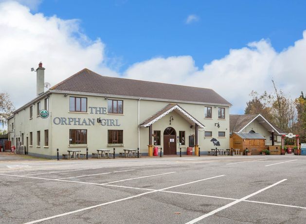 Iconic Wexford bar known as a ‘hotspot’ for holiday makers to go for auction – ‘A landmark that needs no introduction’
