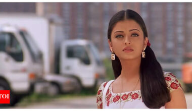 Aishwarya Rai Bachchan had to turn down 'Kuch Kuch Hota Hai' because of 'Aa Ab Laut Chalen' | Hindi Movie News