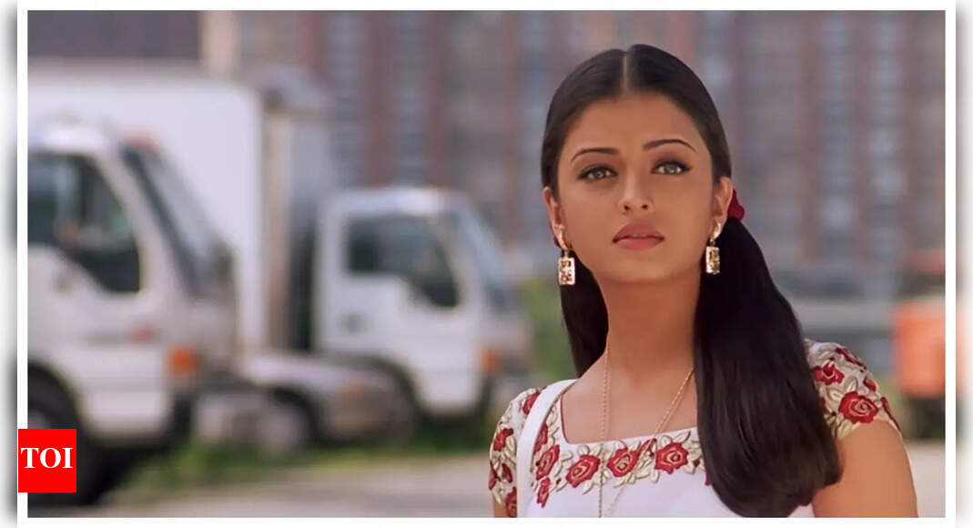 Aishwarya Rai Bachchan had to turn down 'Kuch Kuch Hota Hai' because of 'Aa Ab Laut Chalen' | Hindi Movie News