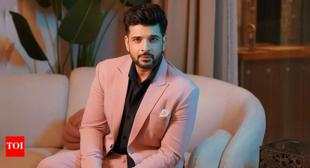 Splitsvilla X6: Karan Kundrra joins Sunny Leone as the new co-host of the reality show |
