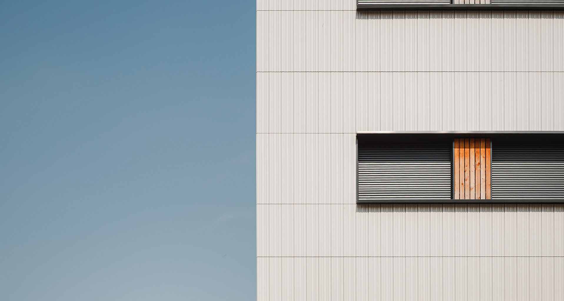 Faveker’s Tailor-Made Tiled Facade Brings Personality and Efficiency to the New Muskiz Secondary School