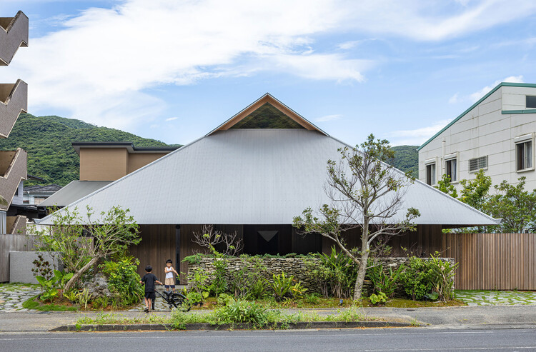 AMAMI House / Sakai Architects - Exterior Photography