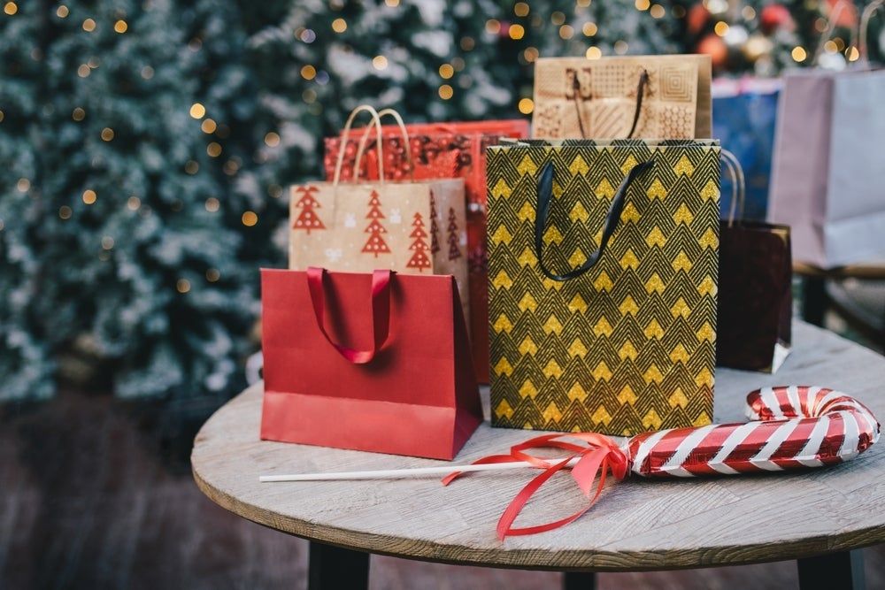 ETF Investors Bet On Retail Revival As Holiday…