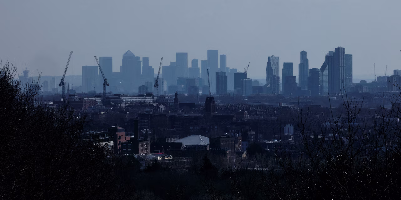 U.K. Economy Grows at Slower Pace Ahead of Budget - The Wall Street Journal