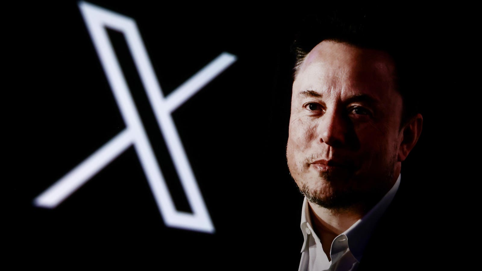 X Users Criticize New Encrypted Chat Feature That Replaces Direct Messages