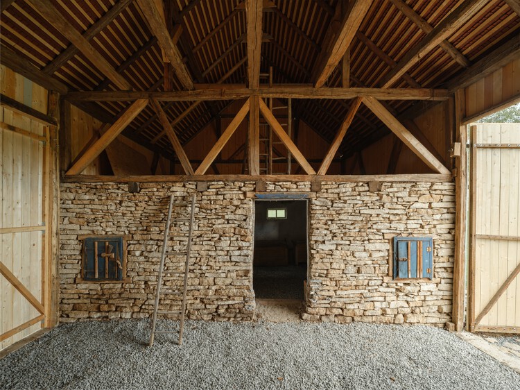 Obsolete Typologies Revived Through 17 Adaptive Reuse Projects - Image 6 of 18