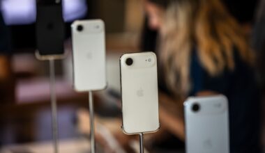 The Apple Designer Who Introduced the iPhone Air Leaves the Company