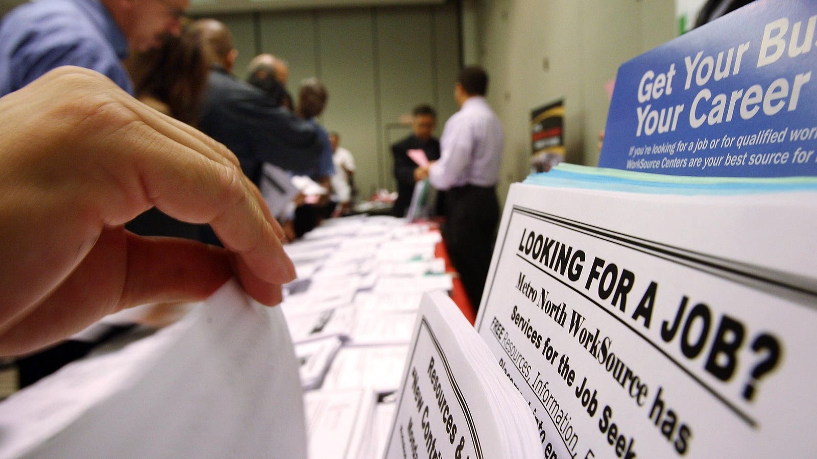 Gig Economy Attracting Workers As Layoffs Rise, Report Says