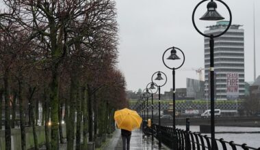 East and midlands feel the chill as Met Éireann issues Status Yellow low-temperature warning