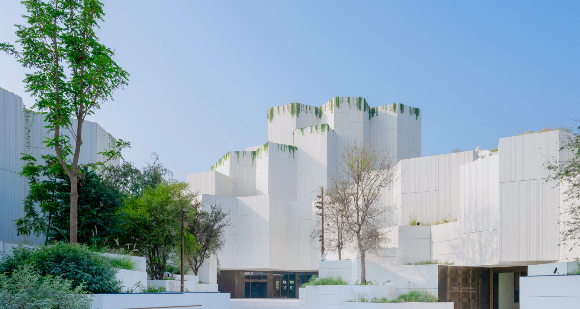 Mecanoo’s Natural History Museum Opens in Abu Dhabi’s Saadiyat Cultural District
