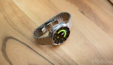 Samsung cuts Galaxy Watch prices by up to $200 for Black Friday