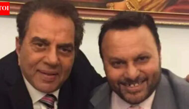 Anil Sharma opens up on Dharmendra's final moments before passing away: 'It looked like he would recover, he would open his eyes..' | Hindi Movie News