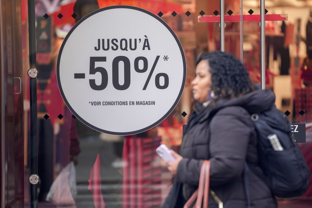 French Inflation Unexpectedly Steady as Spain and Italy Slow