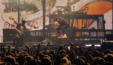 Chino Moreno Opens Up on 'Tension' in Deftones' Writing, Reveals What Makes the Band Work: 'We All Tug In Different Directions' - Ultimate Guitar