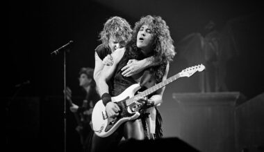 Jake E. Lee Recalls How Messing Up Audition Helped Him Join Ozzy's Band and Ozzy Firing George Lynch: 'He's Got It. You Don't. You're Fired' - Ultimate Guitar