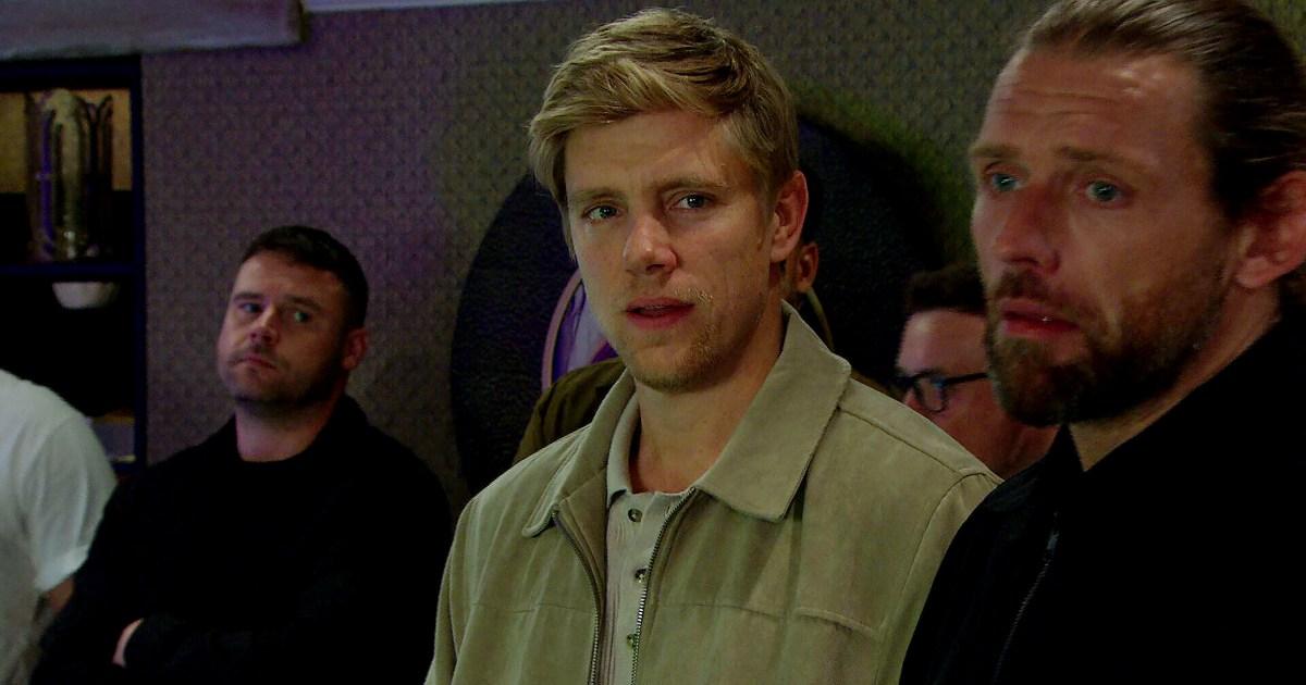 Robert cruelly manipulated by Kev in Emmerdale death storyline | Soaps