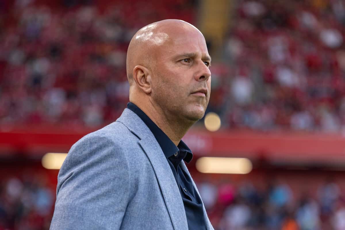 LIVERPOOL, ENGLAND - Friday, August 15, 2025: Liverpool's head coach Arne Slot during the FA Premier League match between Liverpool FC and AFC Bournemouth at Anfield. (Photo by David Rawcliffe/Propaganda)