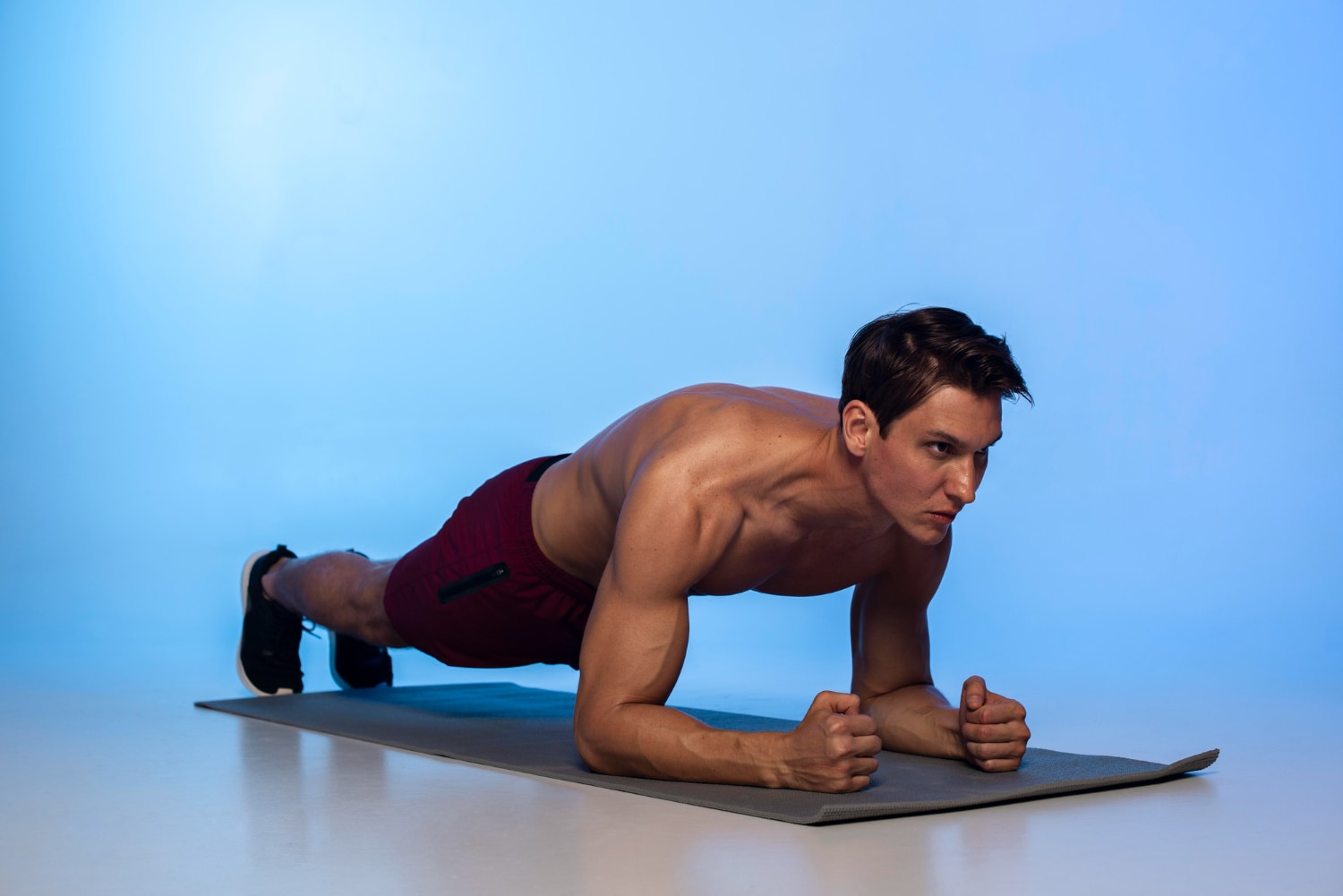 The plank is a straightforward yet highly effective core exercise.(Please credit: Freepik)
