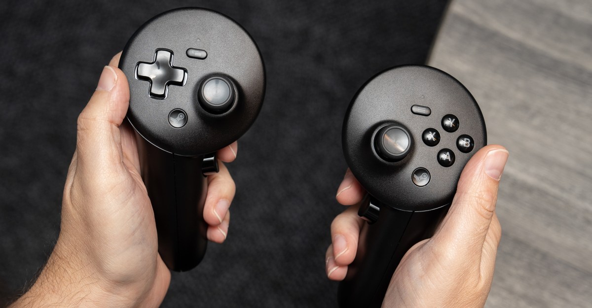 Steam Frame vs. Meta Quest 3.