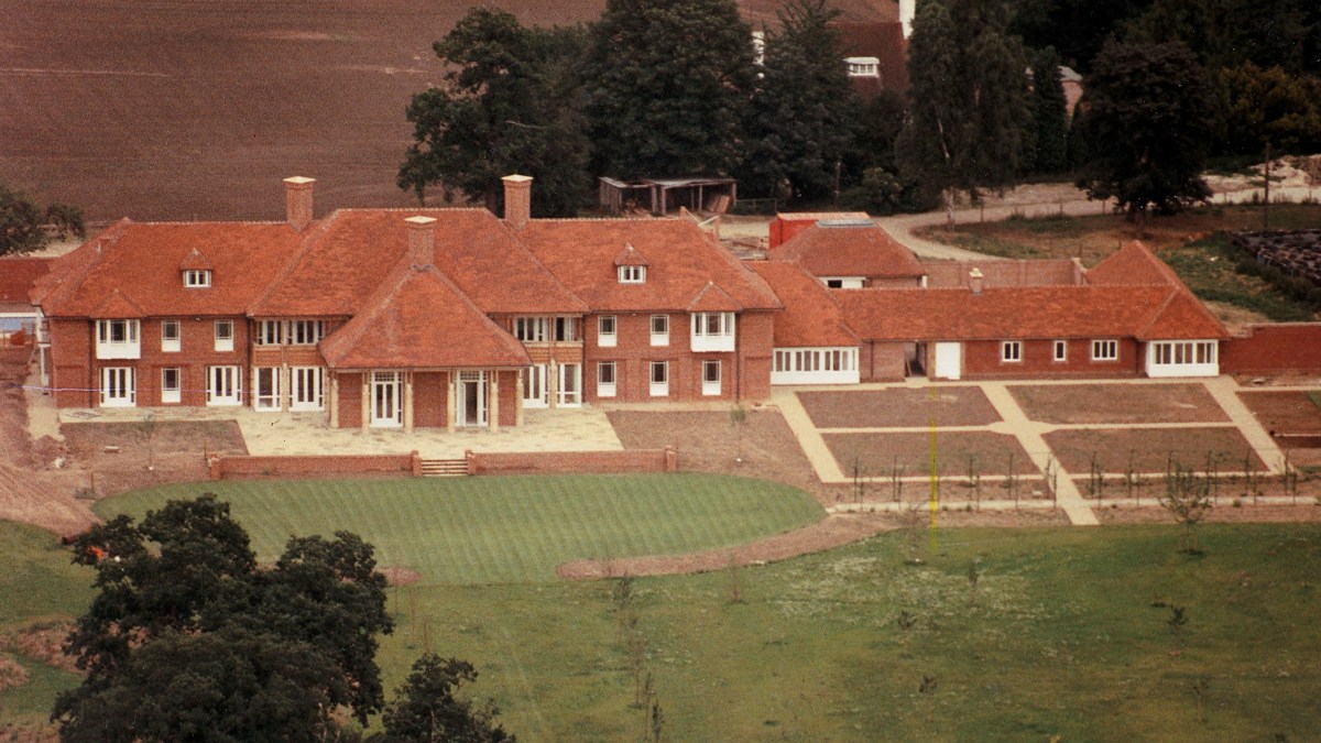 How Andrew made £15m selling Sunninghill Park, his wedding gift