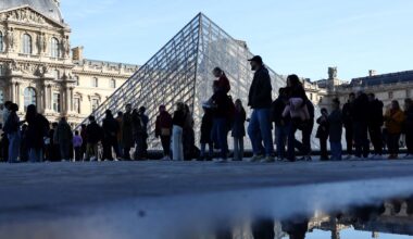 Louvre was exposed to heist by chronic underestimation of risk, says French minister