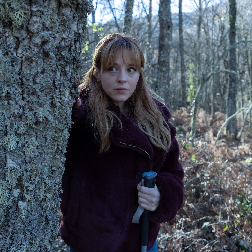 cuco de cristal. catalina sopelana as clara in episode 02 of cuco de cristal. cr. julio vergne/netflix © 2024 cuco de cristal. catalina sopelana as clara in episode 02 of cuco de cristal. cr. julio vergne/netflix © 2024