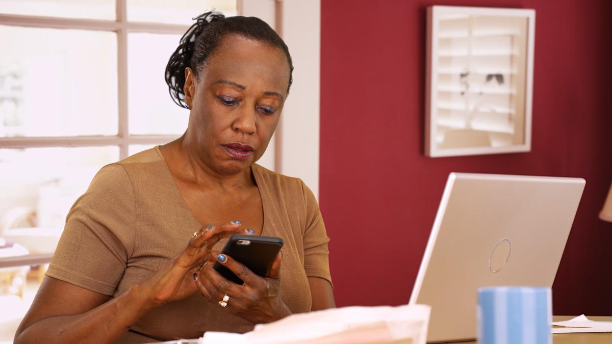 This Is the Best Time of Year for Retirees To Take Their RMDs