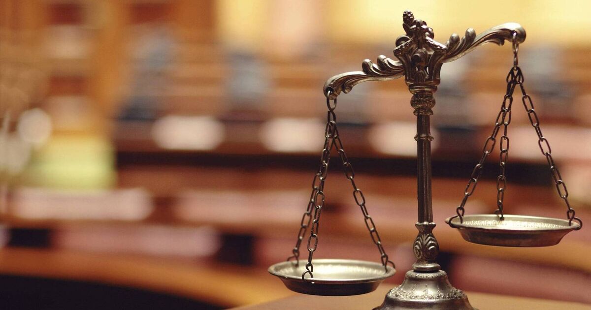 Man handed bag of cannabis to gardaí at door, Cork court told 