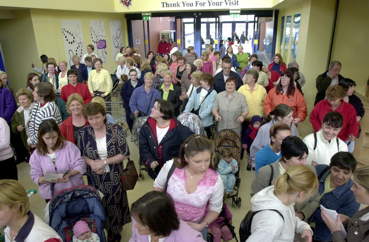 Crowds pouring in on the opening day of the new Dunnes Stores in Blackpool in September 2000. Picture: Richard Mills.
