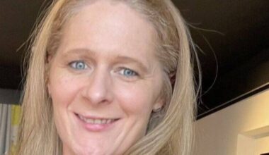 Calls to resolve 'unacceptable' delay as 46,000 patients wait more than 18 months for scans