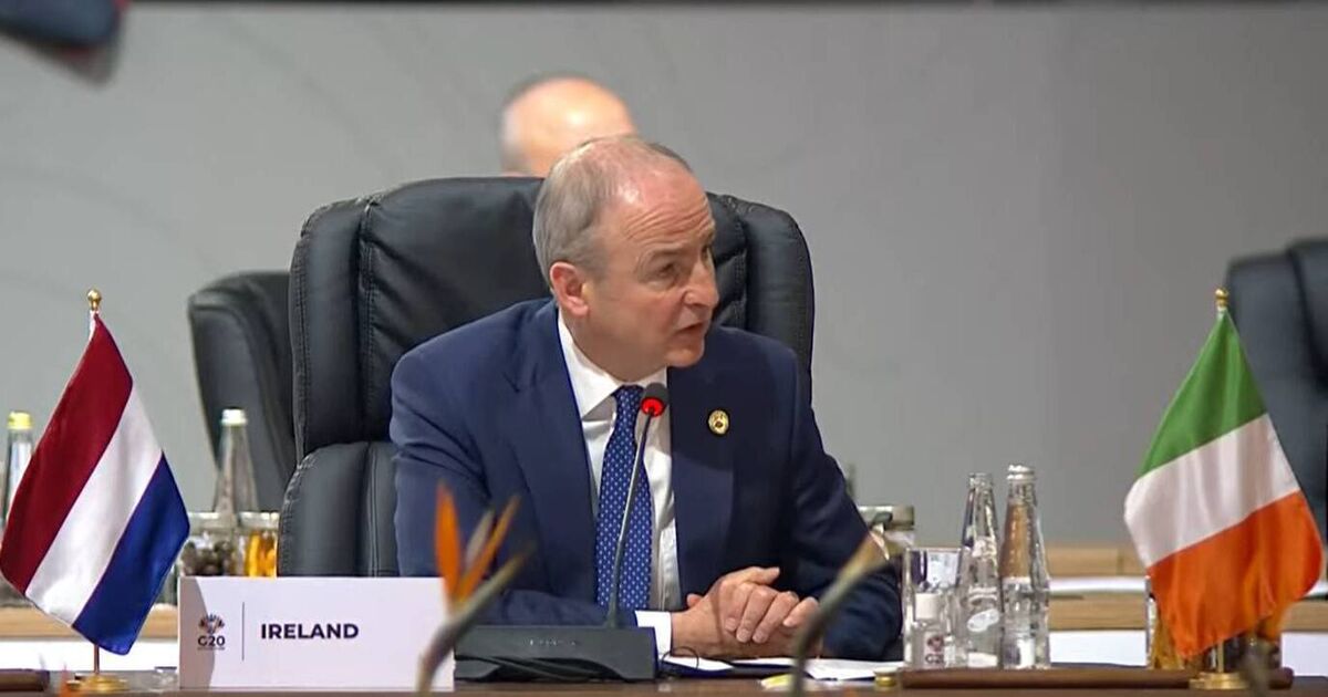 Taoiseach hits back at Fianna Fáil TDs over criticism of his overseas travel delaying presidential election review