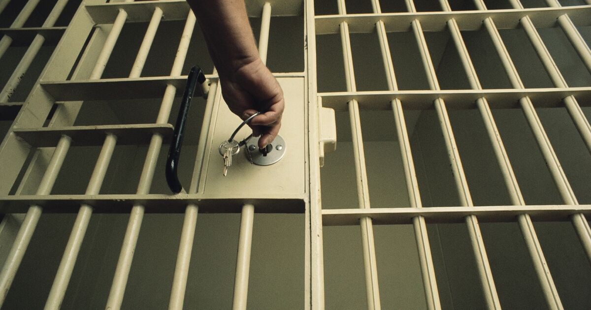 Cork man who robbed 'terrified' students in school locker room jailed  