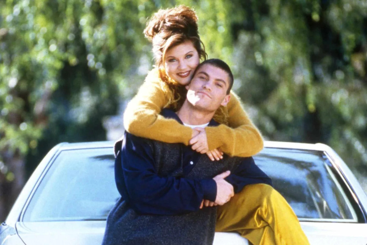 “Beverly Hills, 90210” stars Brian Austin Green and Tiffani Thiessen reunite 30 years after splitting
