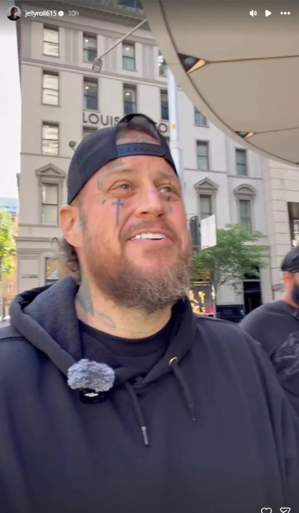 Jelly Roll narrating his experience at the store