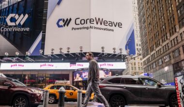 CoreWeave shares sink as weak outlook offsets big AI deals