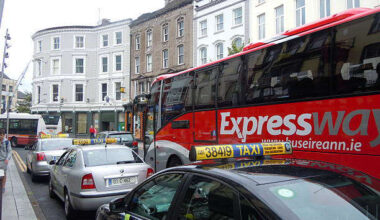 Department of Transport responds to taxi drivers concerns over Uber