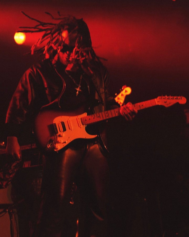 Leon Thomas performs onstage during his sold-out 2024 "Mutt" tour.