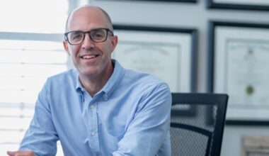 A Longevity Expert Shares the 3 Workouts to Live Longer and Boost Fitness