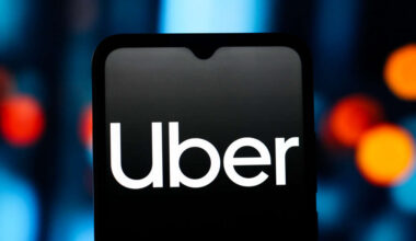 Limerick taxis to pause Uber operations ahead of 'College Christmas'