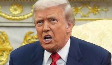 Small Retailers Warn How Trump Tariffs Have Triggered Holiday Supply Chaos