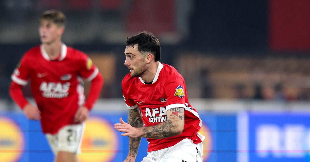 Troy Parrott misses last-minute panenka penalty to equalise for AZ Alkmaar - The Irish Times