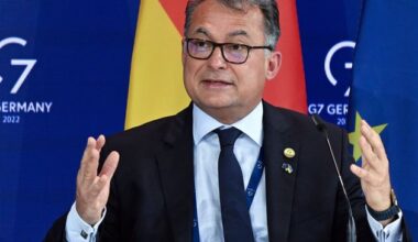 ECB ‘must monitor rising food prices’ as inflation fears go on