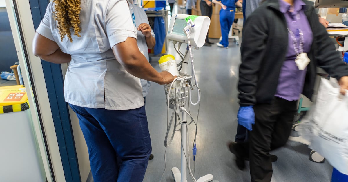 Hospitals’ wait-time performance ‘a concern’ says Minister as flu pressure mounts – The Irish Times
