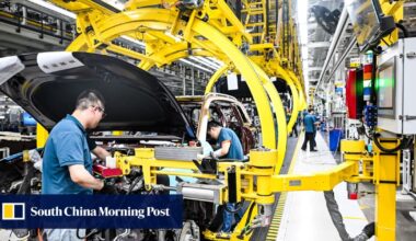 China’s vow to shield manufacturing aims to ward off industrial decline