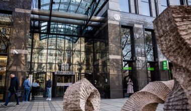 Inflation Flip Gives Emerging Markets Edge Over Rich Nations