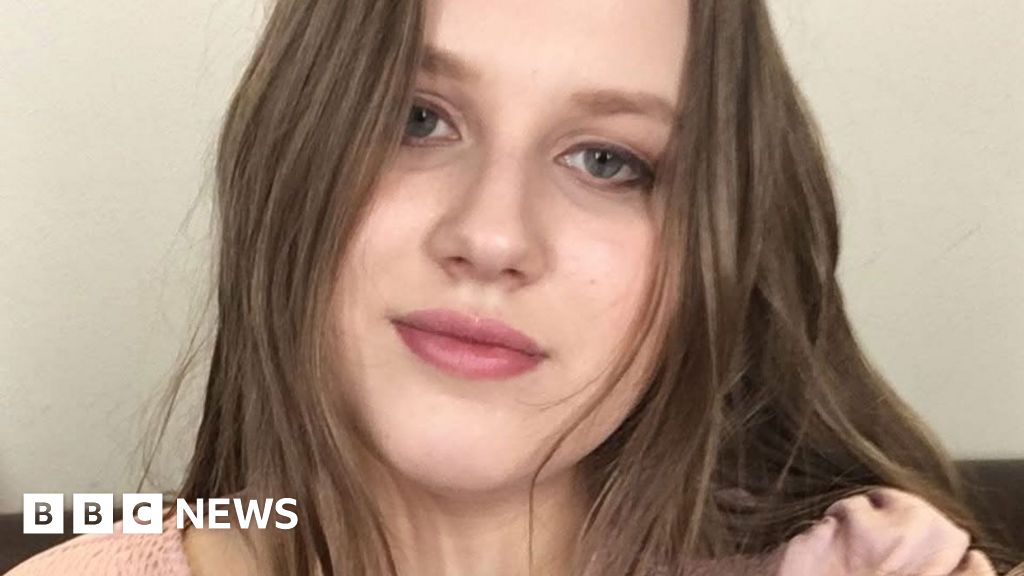 Alleged McCann stalker Julia Wandelt tearfully tells court 'I'm exhausted'